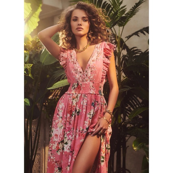 HEMANT AND NANDITA Tula Sleeveless Dress in Carnation Pink
